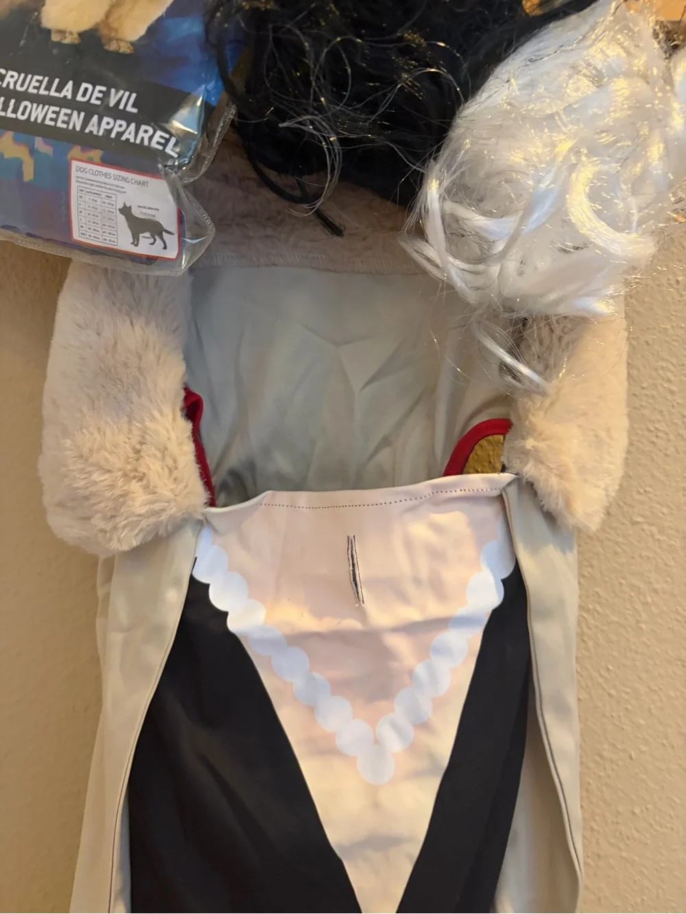 Disney Villains Cruella De Vil Dog Halloween Costume XXL